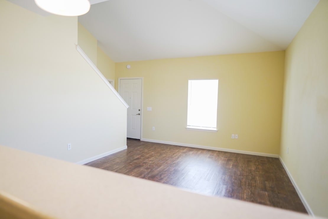 Oak Manor Villas Image 4