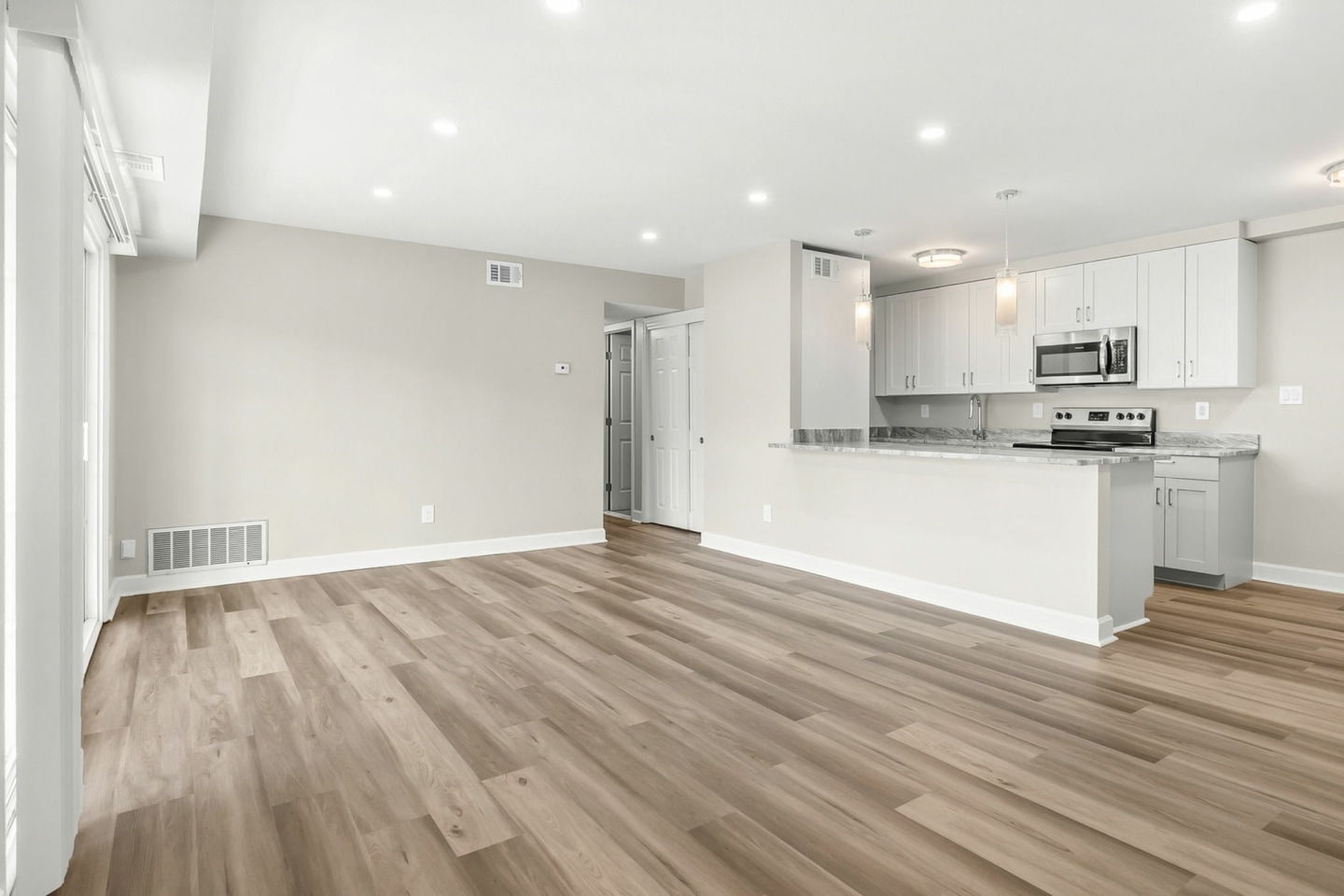 Renaissance Hills Image 20