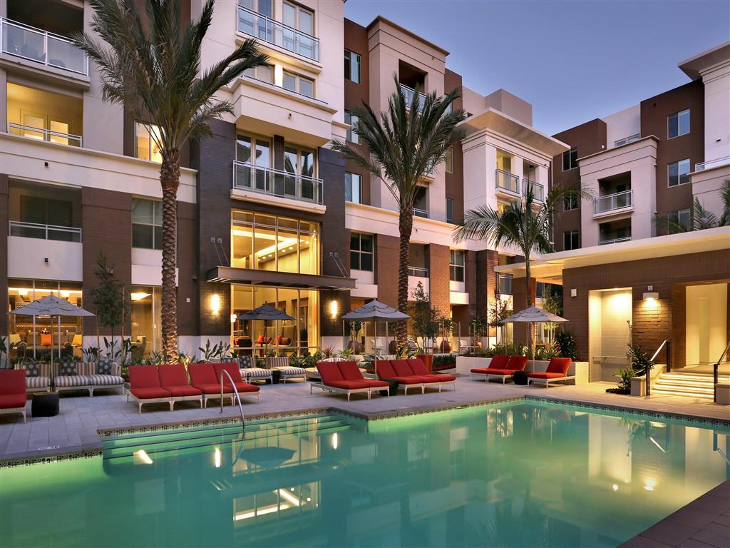 West Park Apartments Image 2