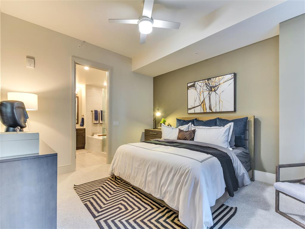 Preston Hollow Village Image 23