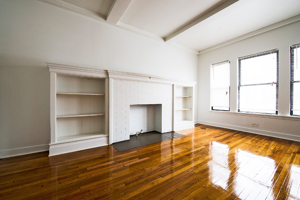 5300 S Michigan Ave Image 2