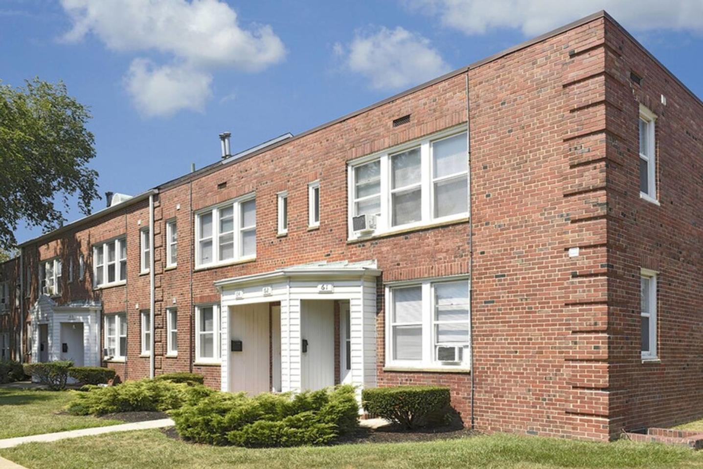 Oaklee Village Image 13
