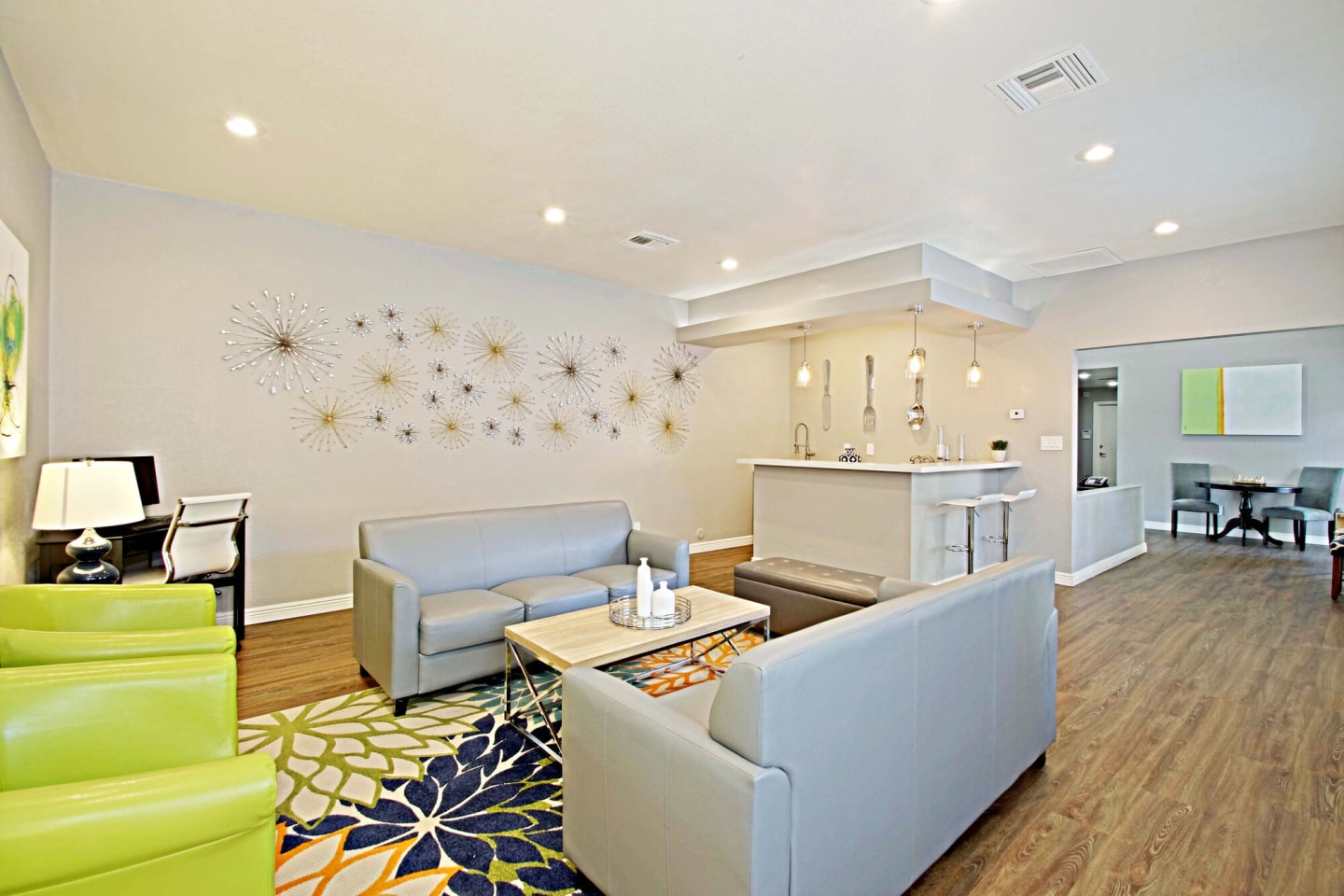 544 Southern Image 44