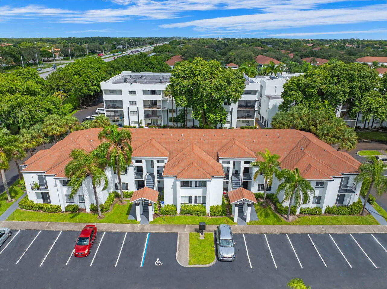 The Luxe at Boca Image 26