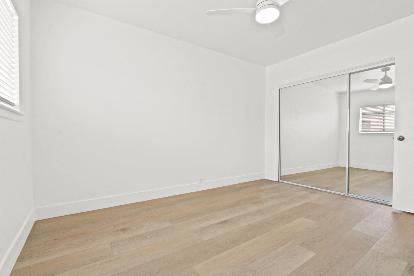 343 Palos Verdes Apartments Image 14