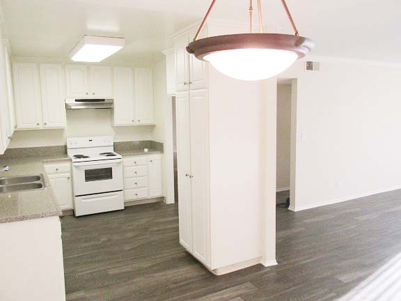 Fairview Apartments Image 6
