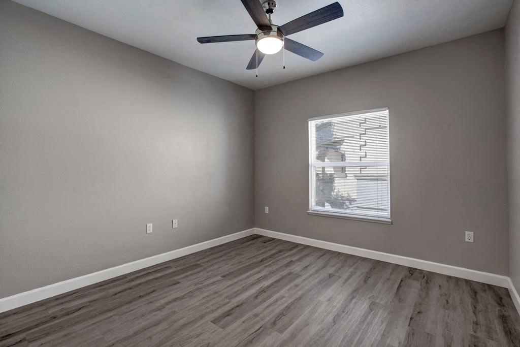 Broadleaf Apartments Image 7