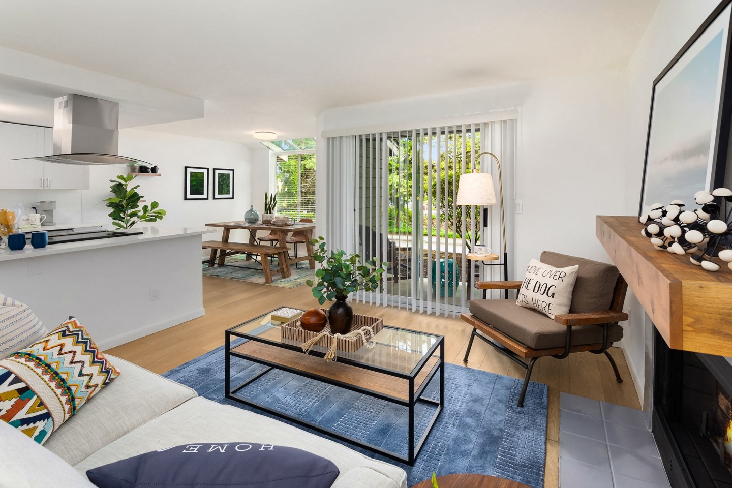 Porchlight Apartments Image 9