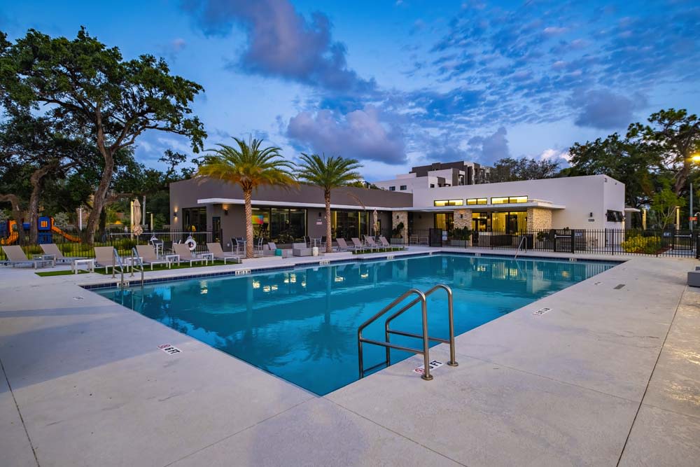 Oak Enclave Image 45