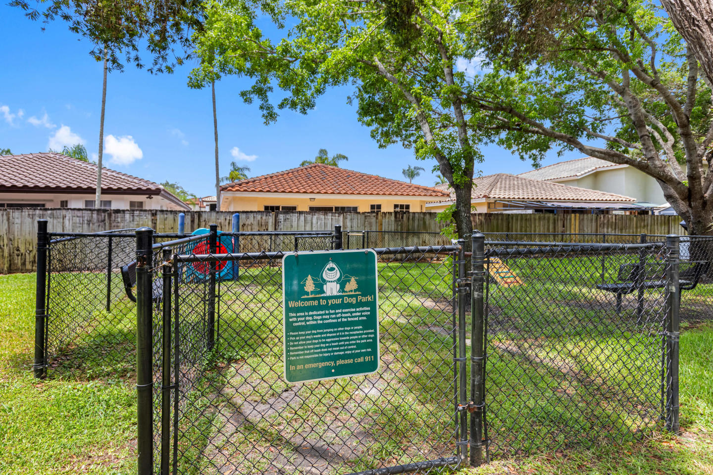 Sunset Gardens Apartments Image 81