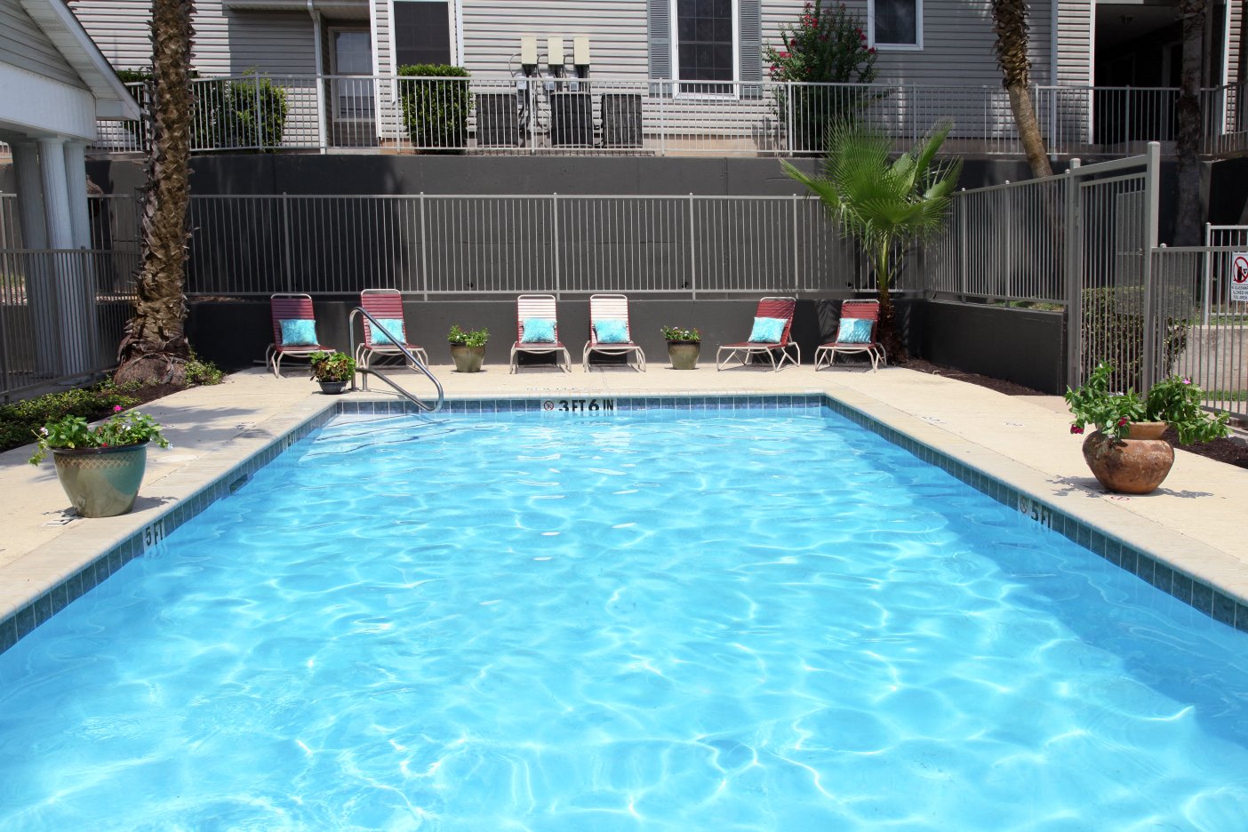 Douglas Landing Apartments Image 12