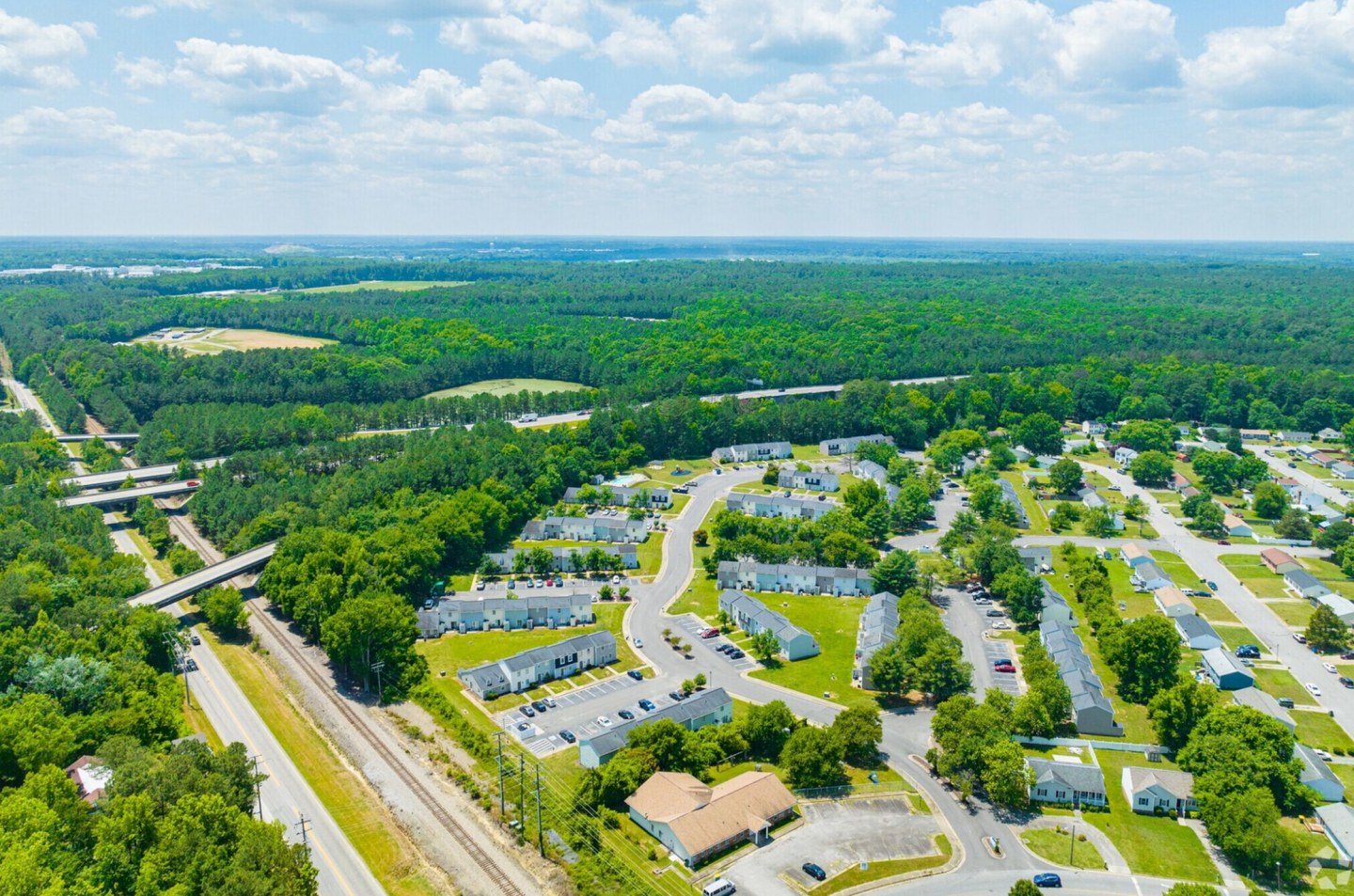 Canterbury Townhomes Image 2