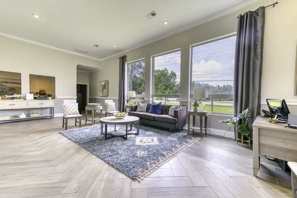 Briarwood Condominiums Image 29