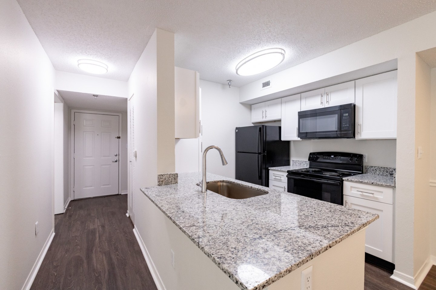 Residence at White River Image 5
