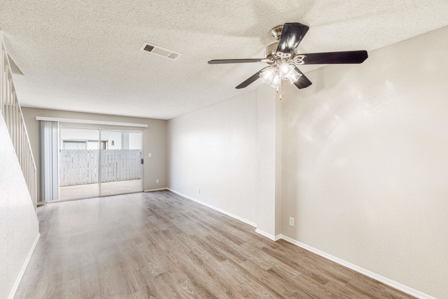 Woodlands West Image 11