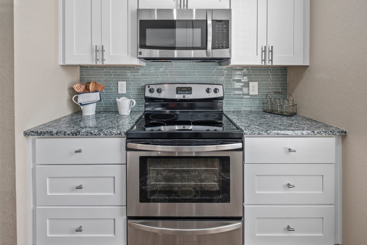 Deerwood Village Image 12