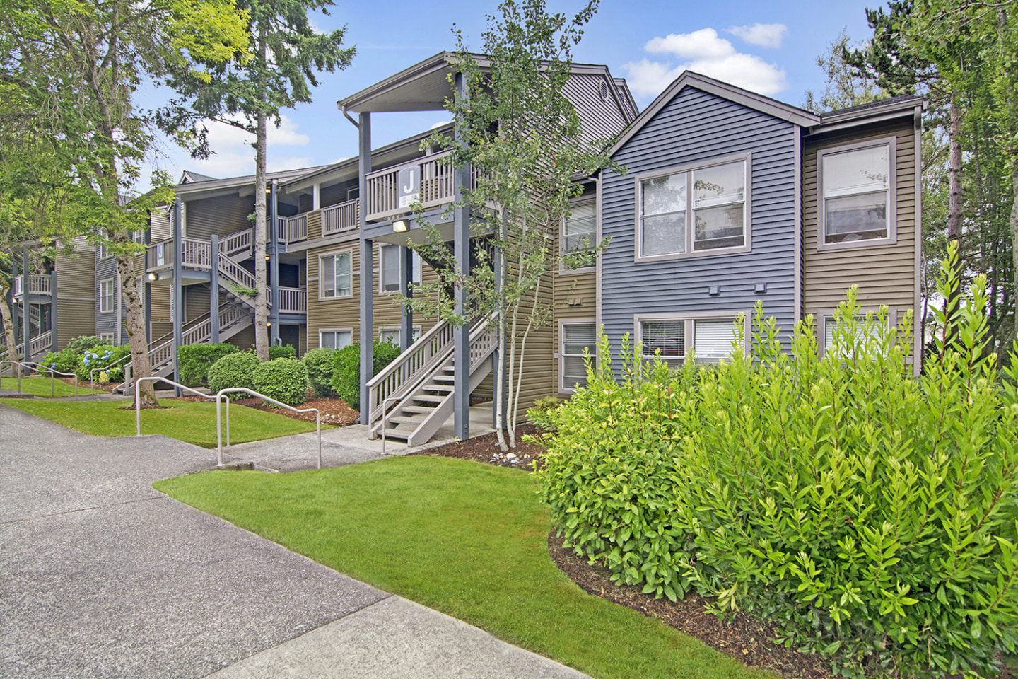 On the Green at Harbour Pointe Image 44