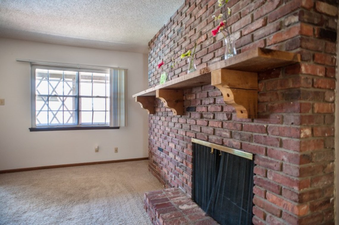 Chalet Apartments Image 9