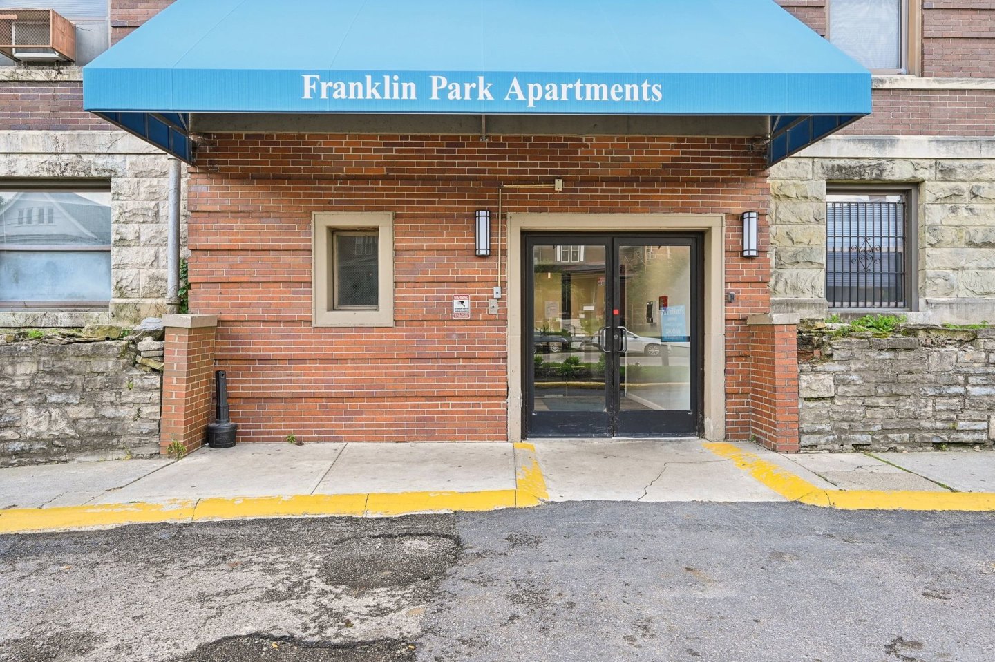 Franklin Park Apartments Image 19