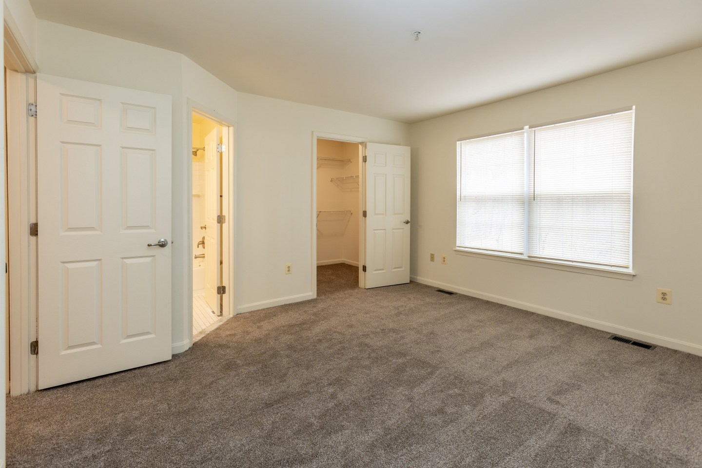 Carlson Woods Townhomes Image 7