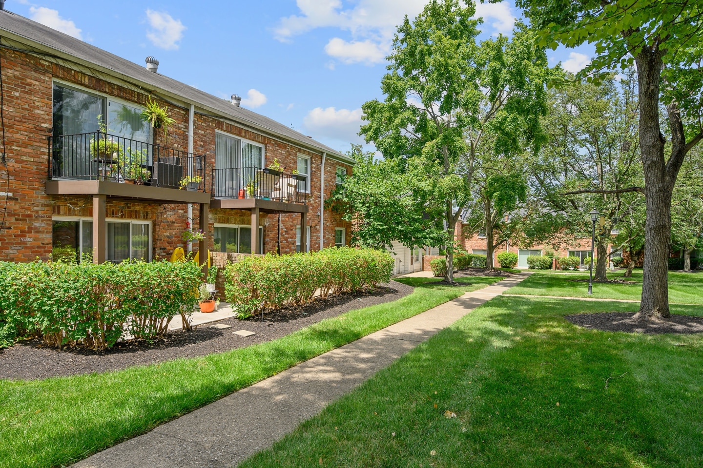 Olde Towne In Kenwood Image 25