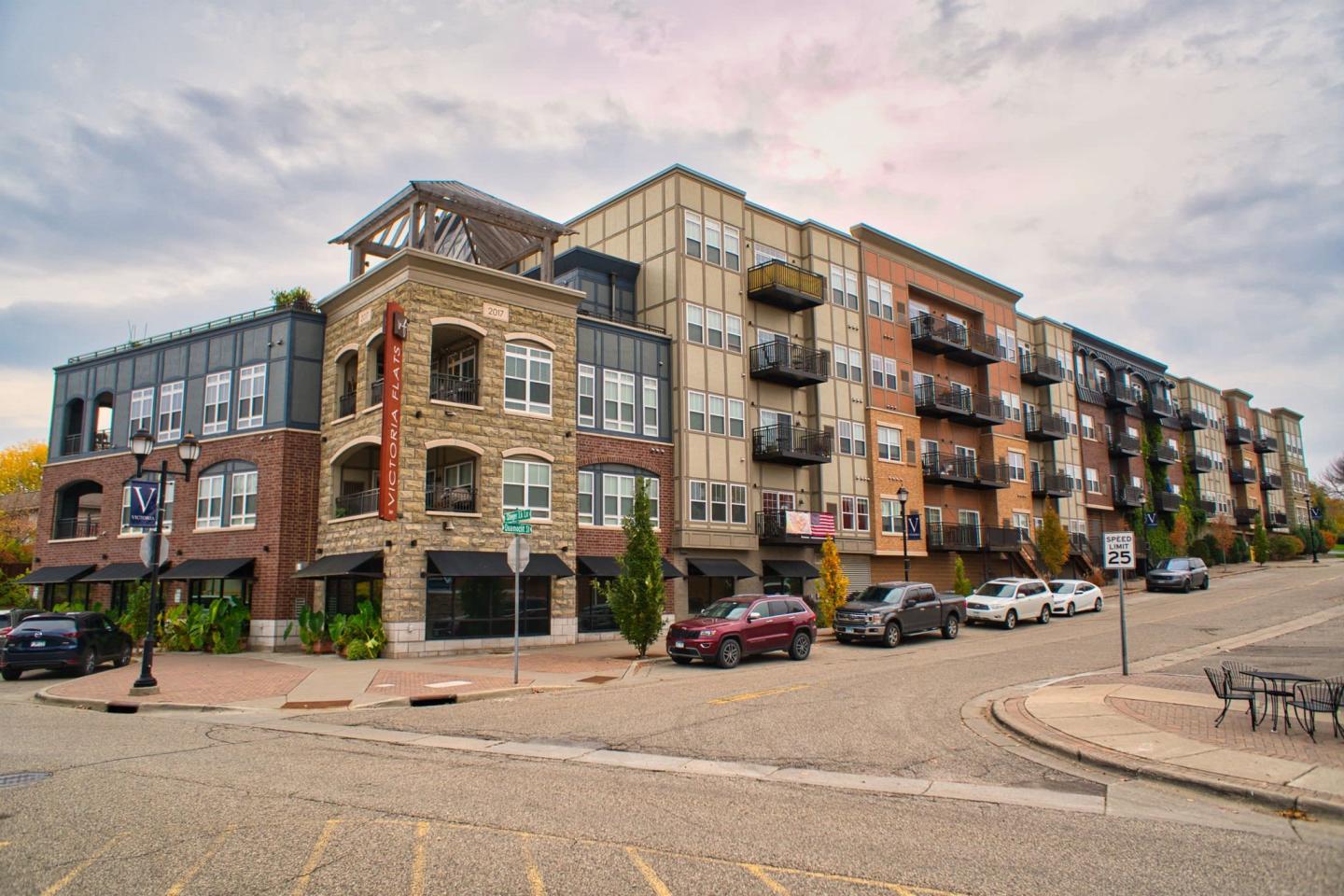 Victoria Flats Image 64