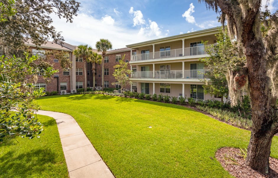 Crane Creek Senior Apartments - Senior and Affordable Housing Image 3