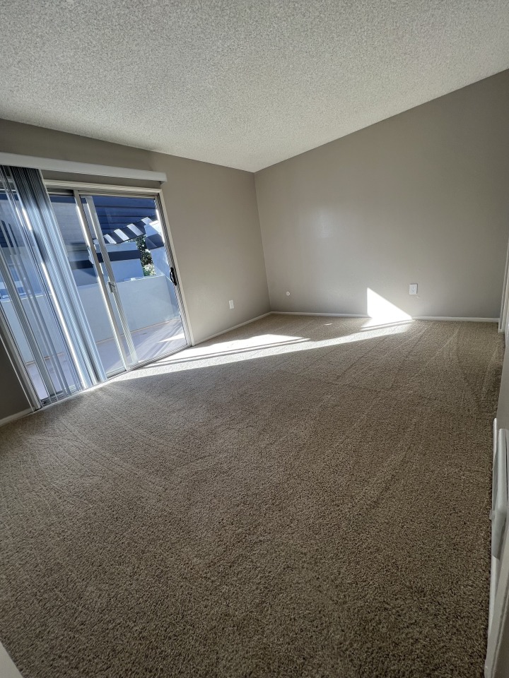Cross Roads Apartments Image 22