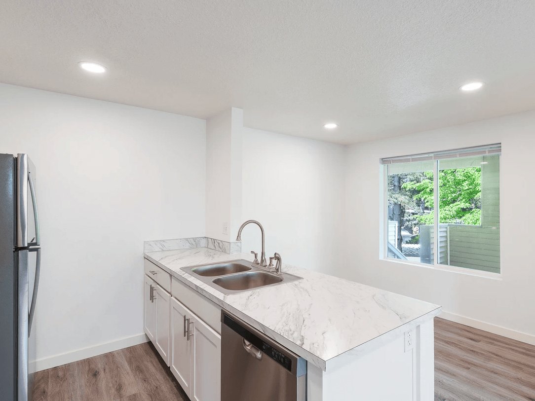 Glen Ridge Image 36
