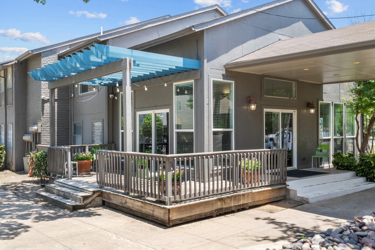 Vesper Living Image 49