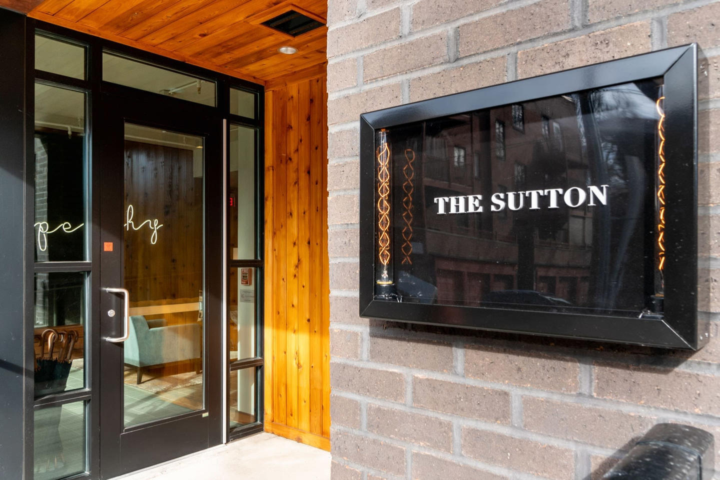 Residences at the Sutton Image 29