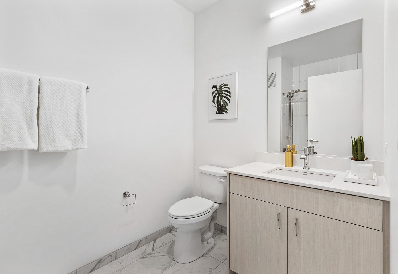 Panorama Apartments Image 15