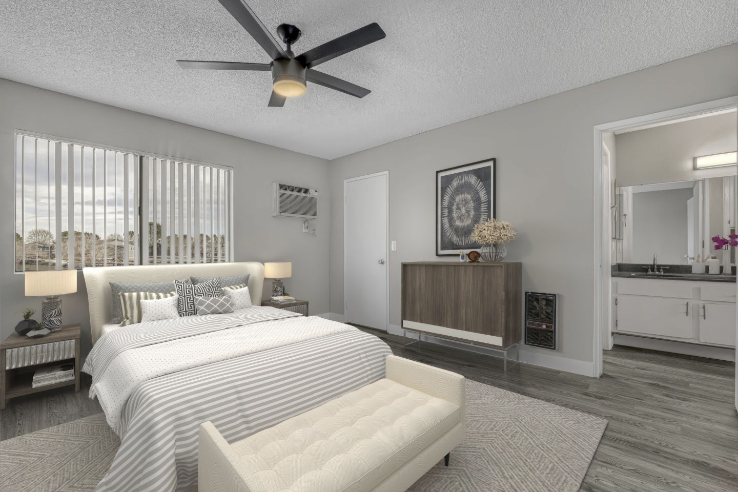 Racquet Club Apartments Image 25