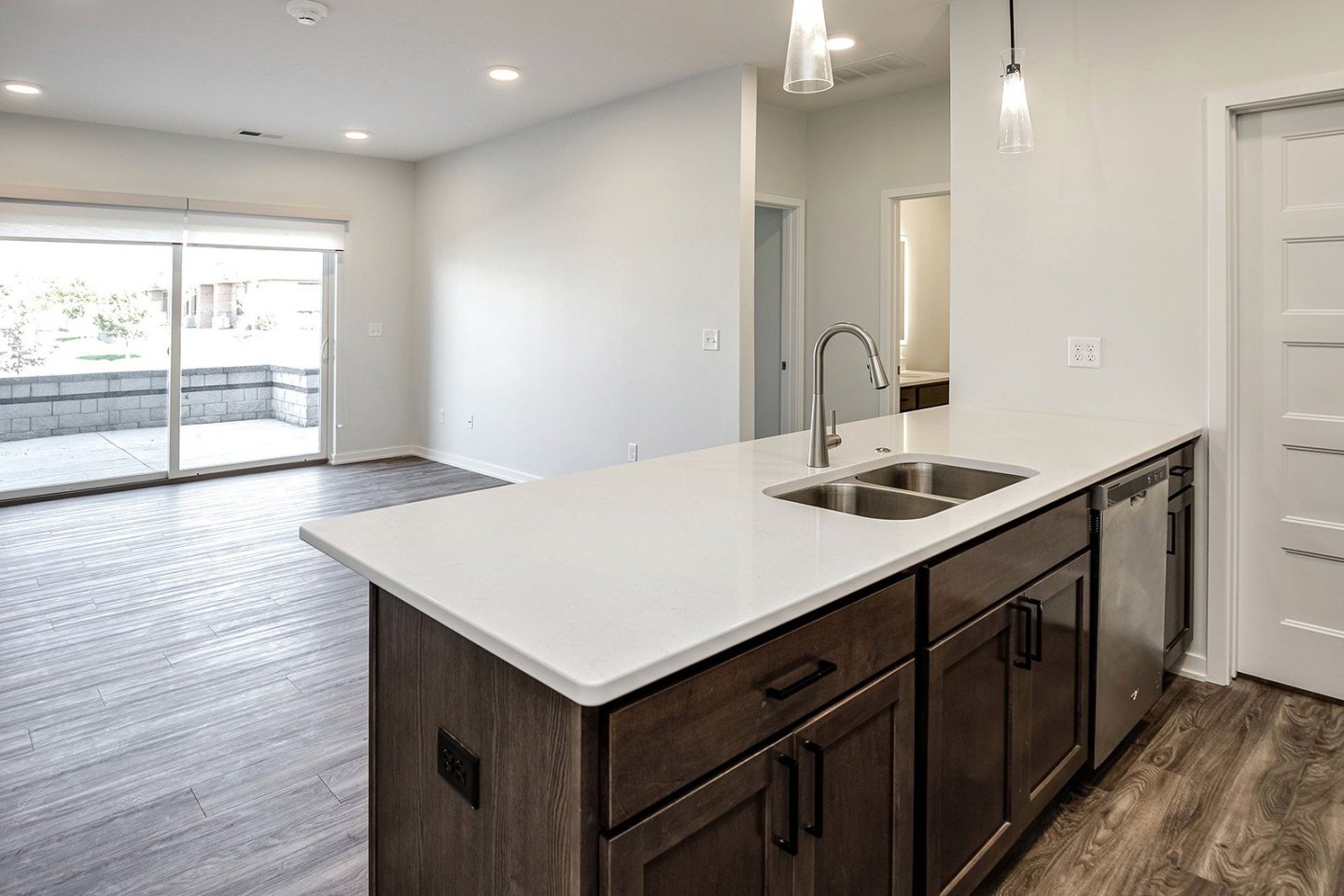 148th Place Apartments Image 8