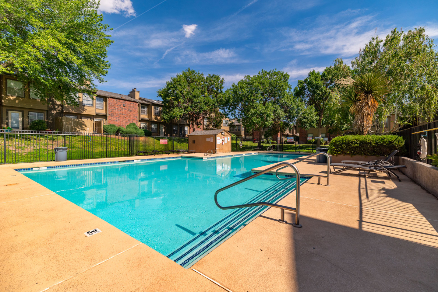 Oak Tree Park Apartments Image 34