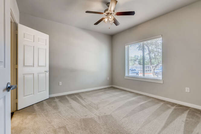 Woodcreek Apartments Image 11