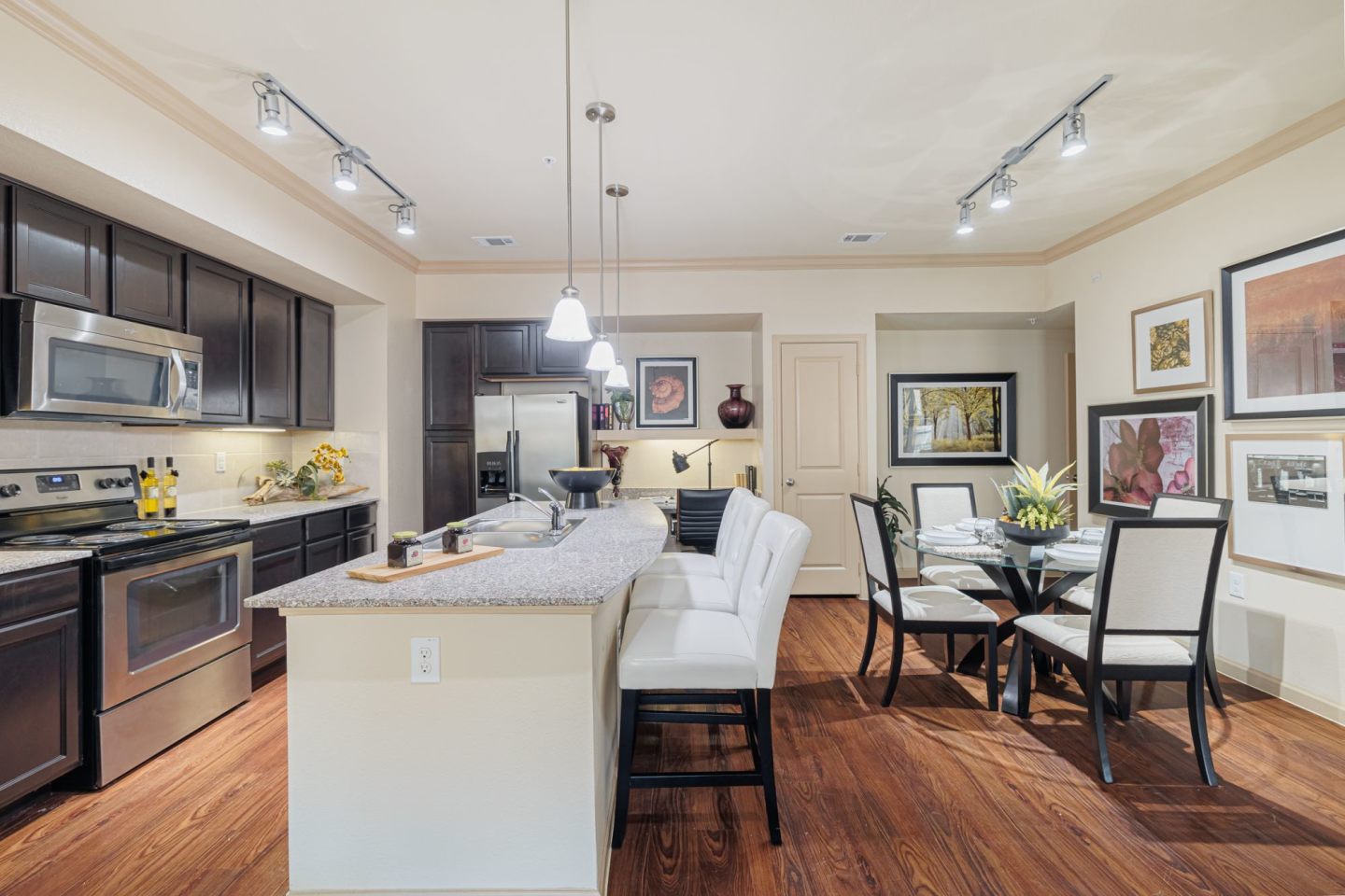 Dolce Living Rosenberg Image 44