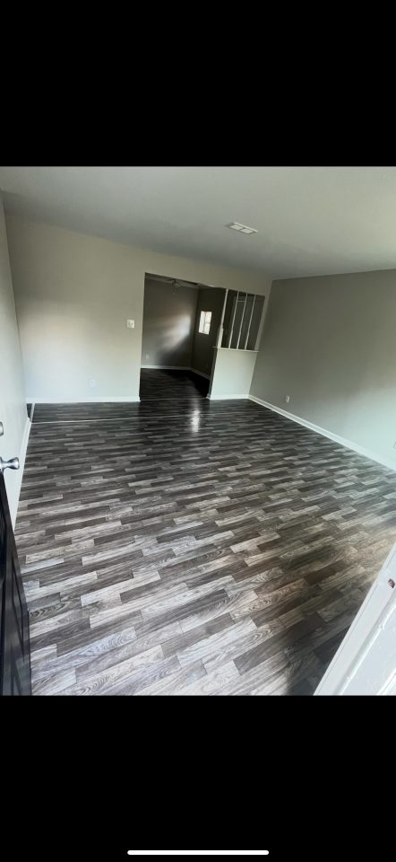 Blue Country Apartments Image 11