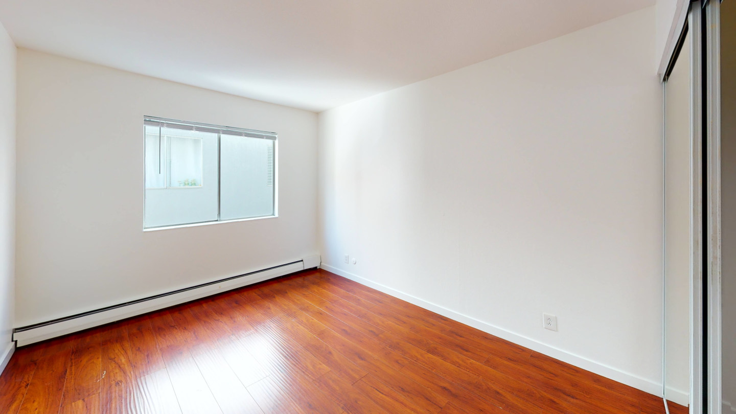 755 Green Street Image 6