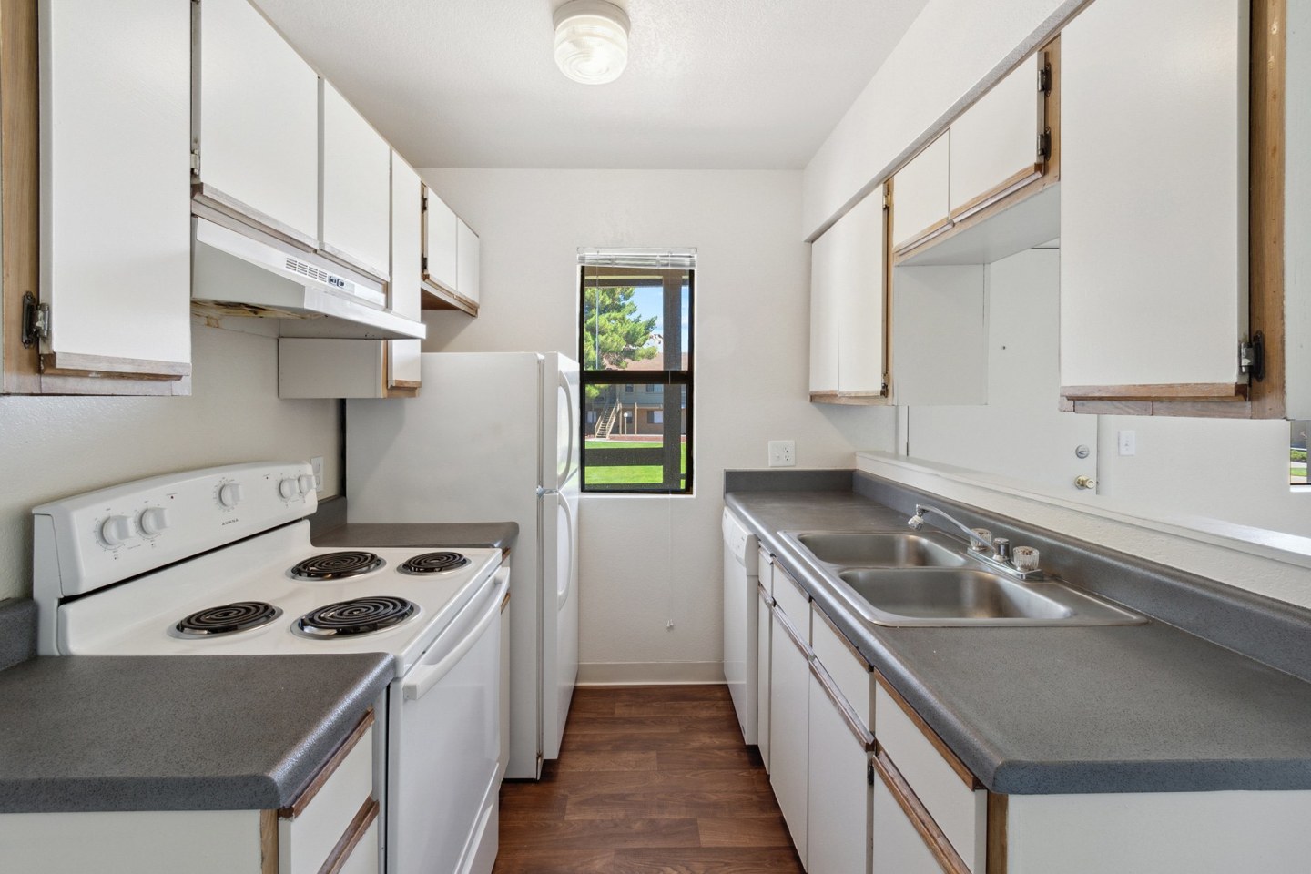Kingman Station Image 8