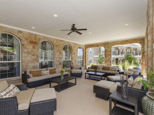 Villages of Briggs Ranch Image 31