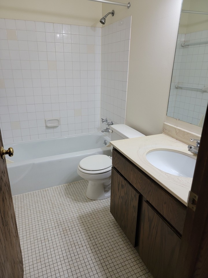 17th Avenue Flats Image 9