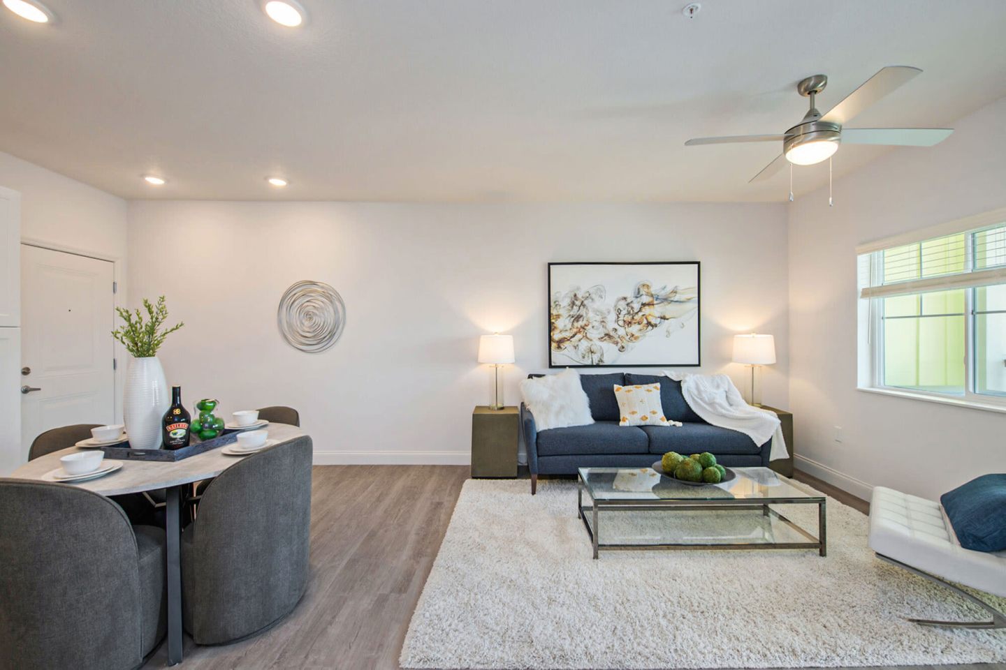 Grand Oak Apartments Image 4