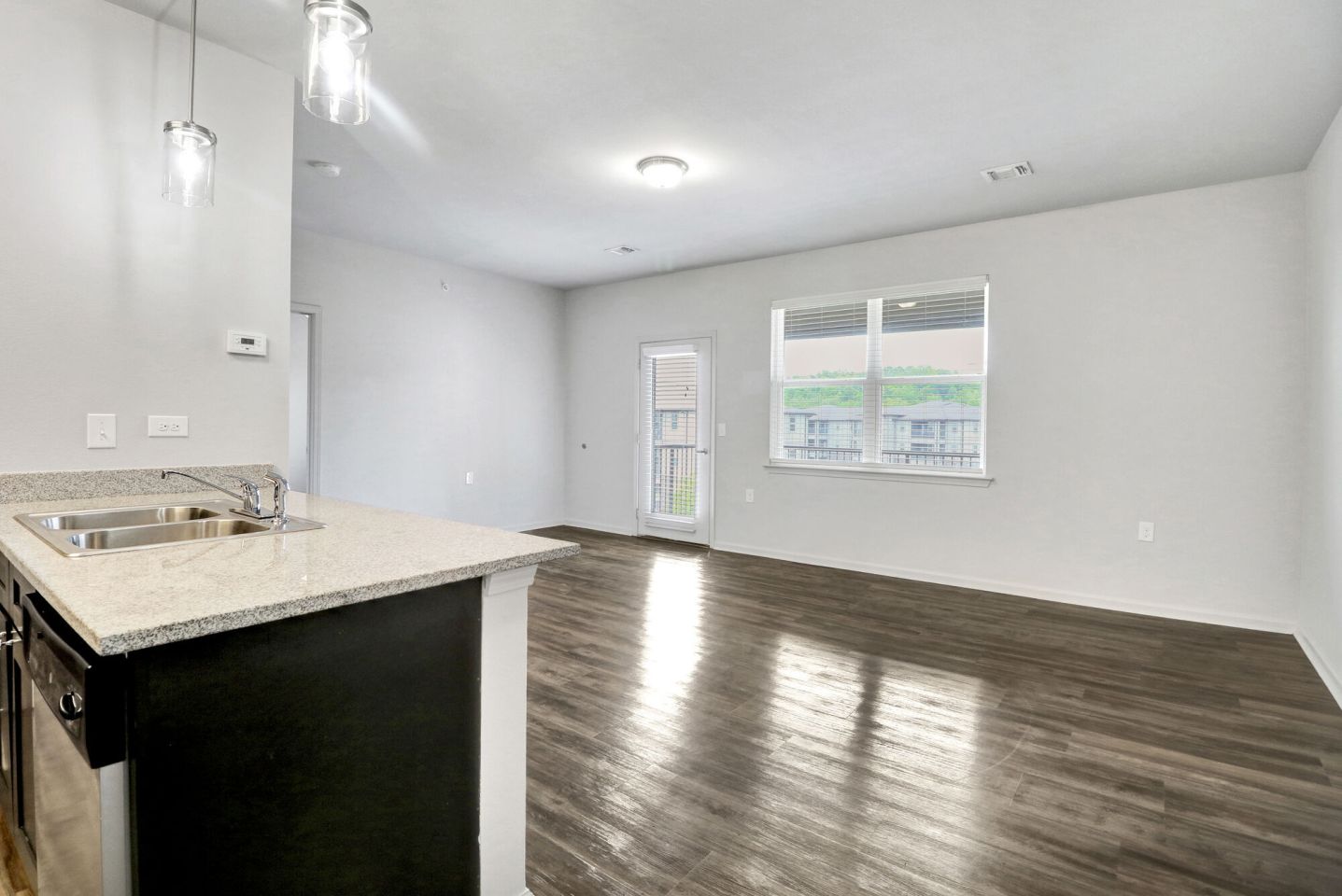 Landmark Apartments I & II Image 8