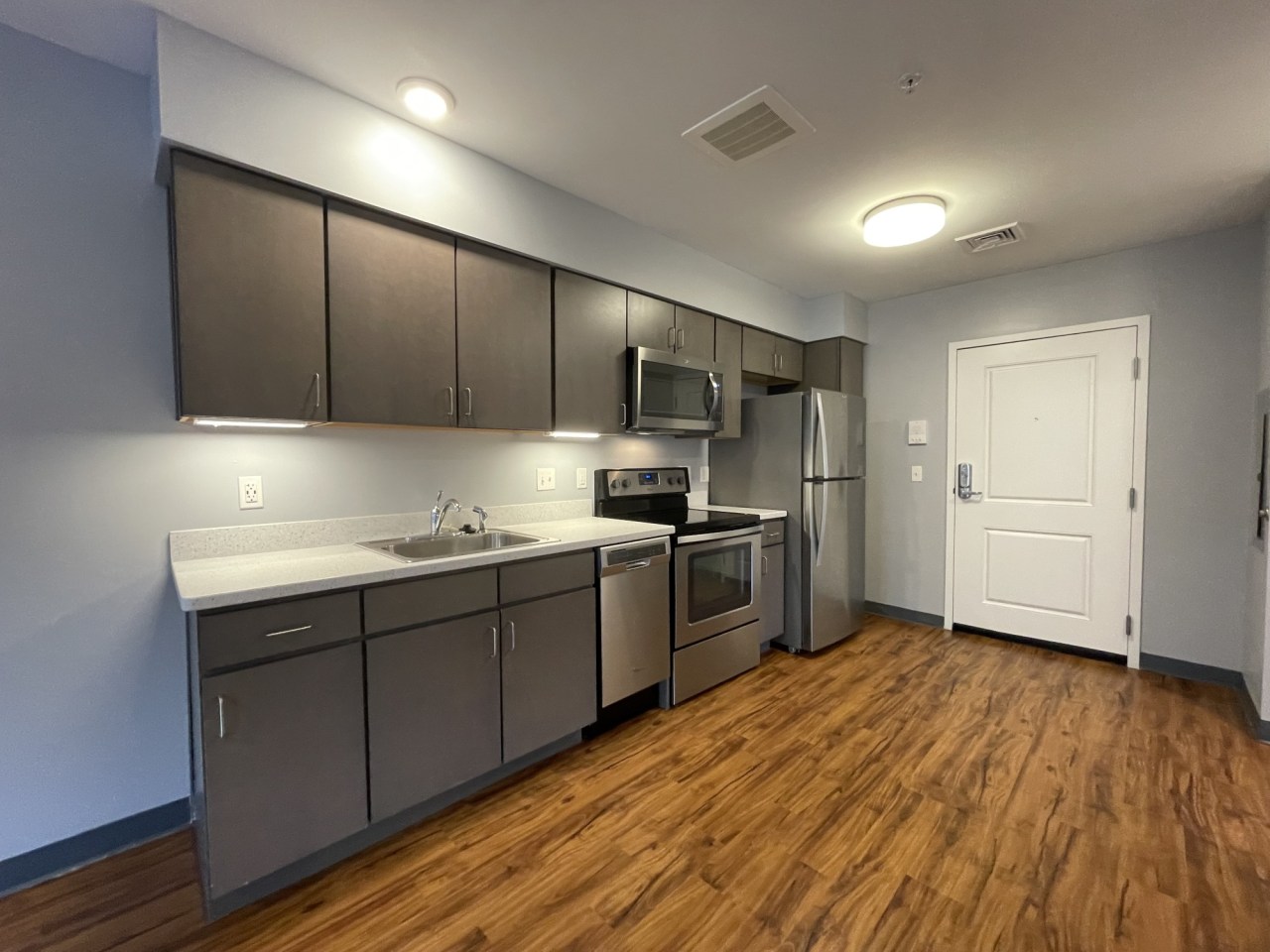 The Ridge at Eastern Trails Apartments Image 19