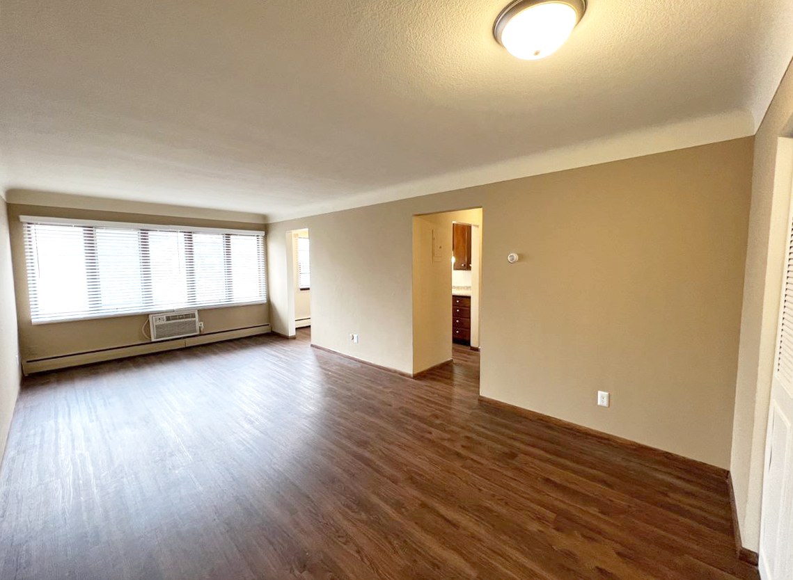 Priscilla Standish Apartments Image 27