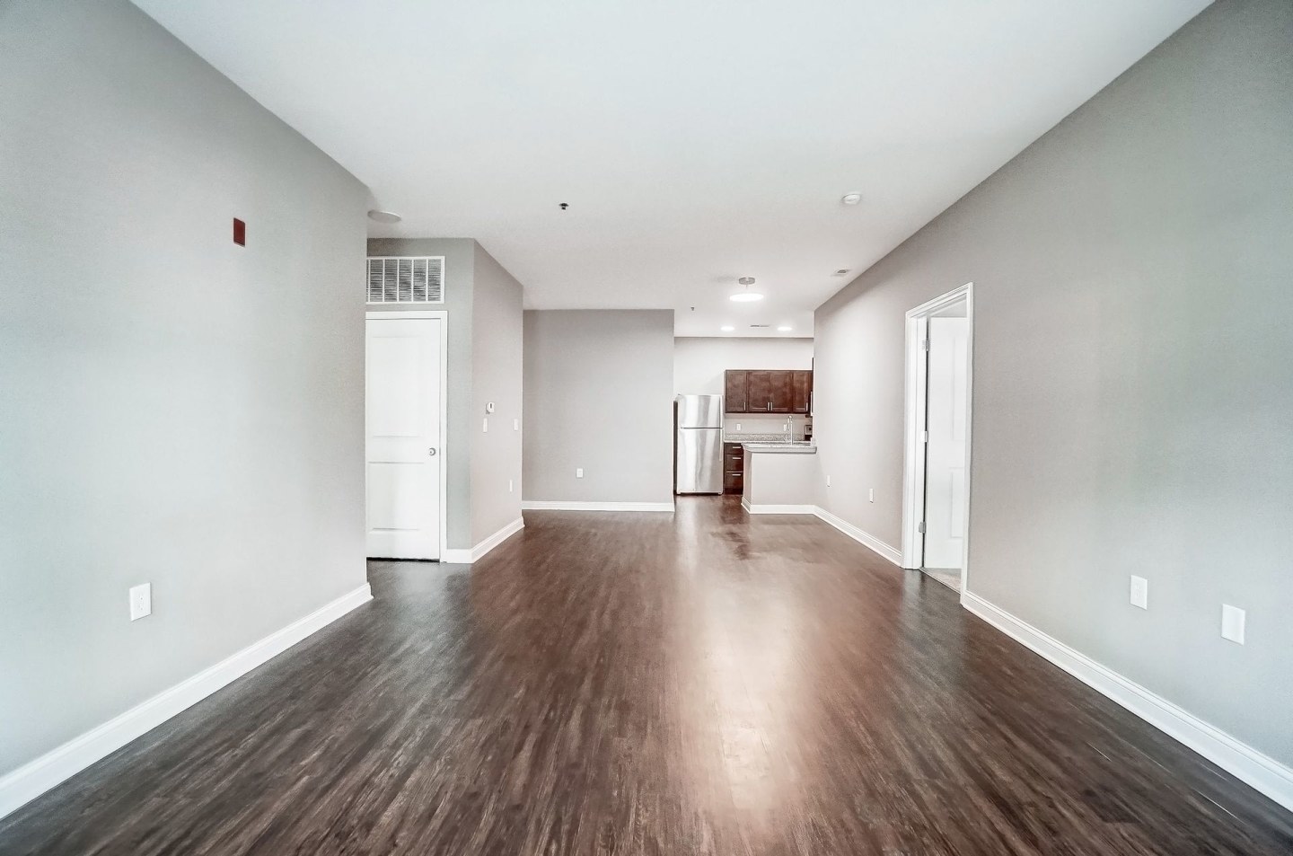Premier Flats Image 13