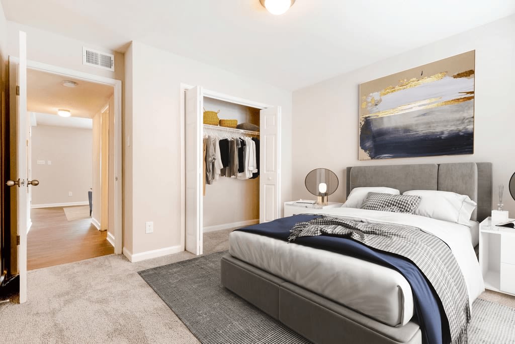 Affordable Housing - Central on the Green Apartment Homes Image 9
