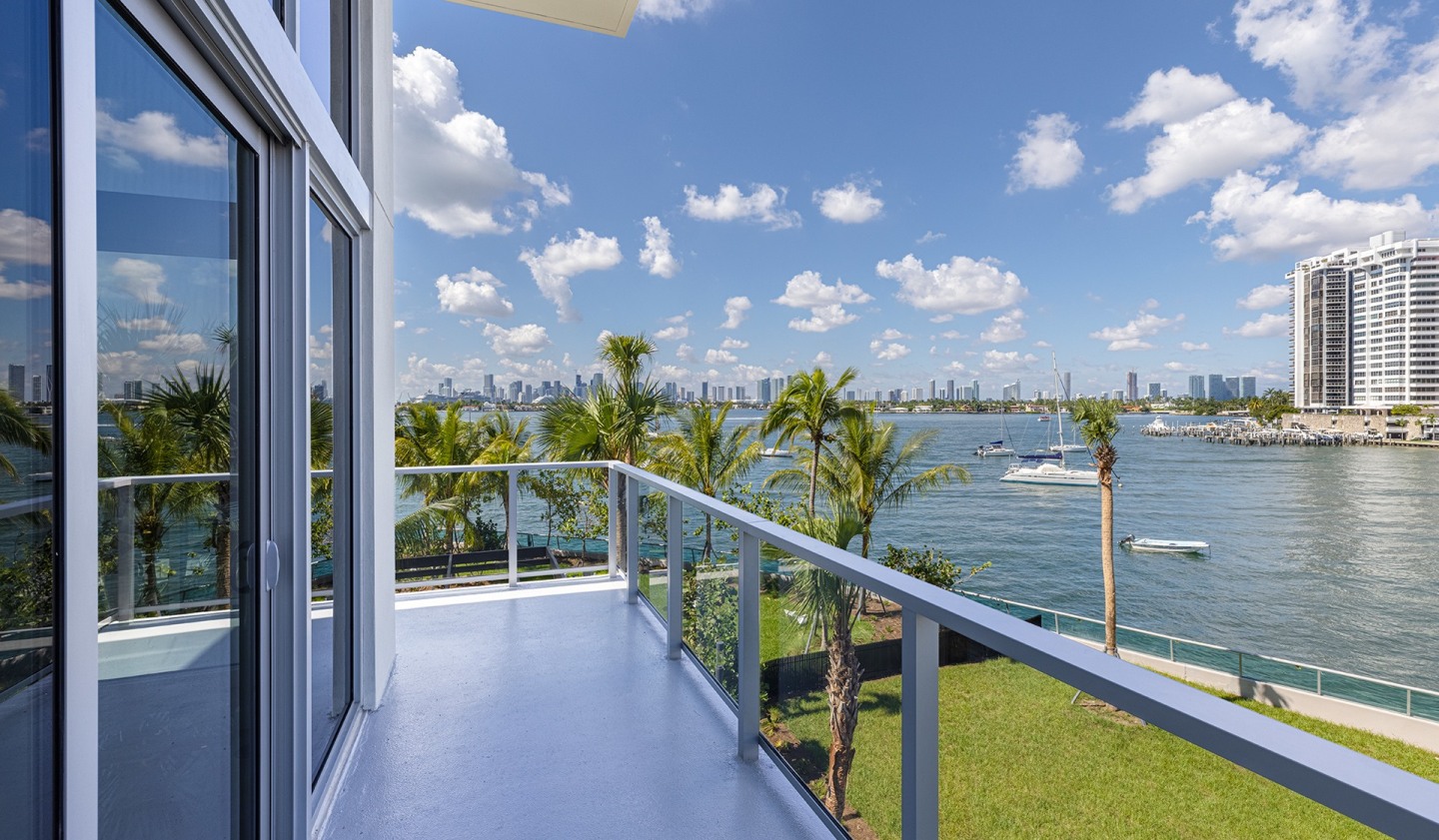 Flamingo Point Image 23