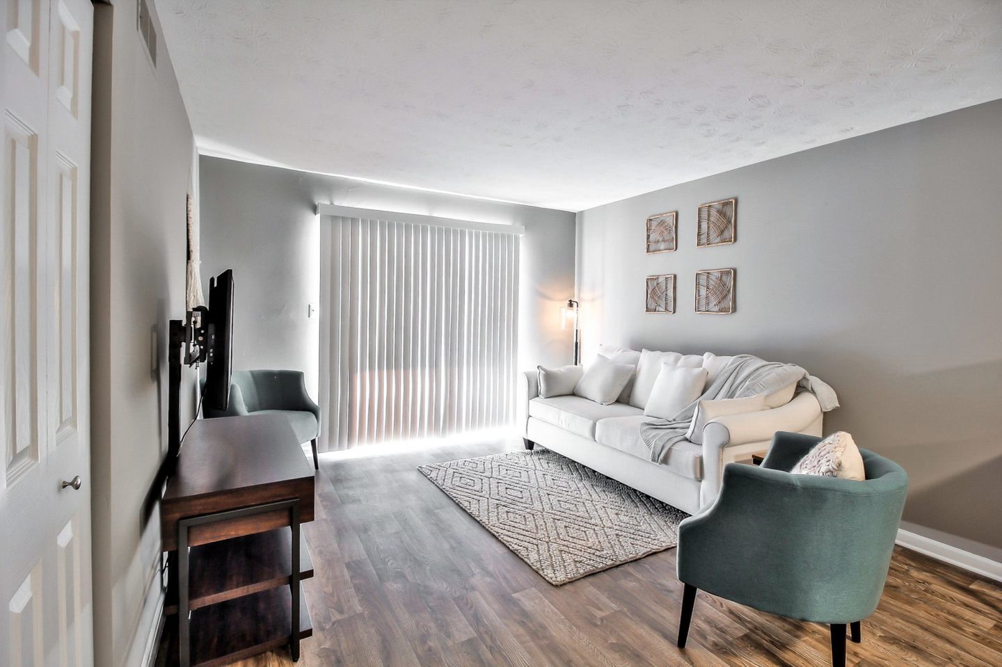 The Pops Apartments Image 6